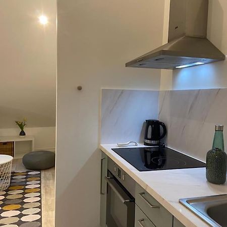 Ferienwohnung Cocon Au Calme En Hyper Centre Château-Renault Exterior foto